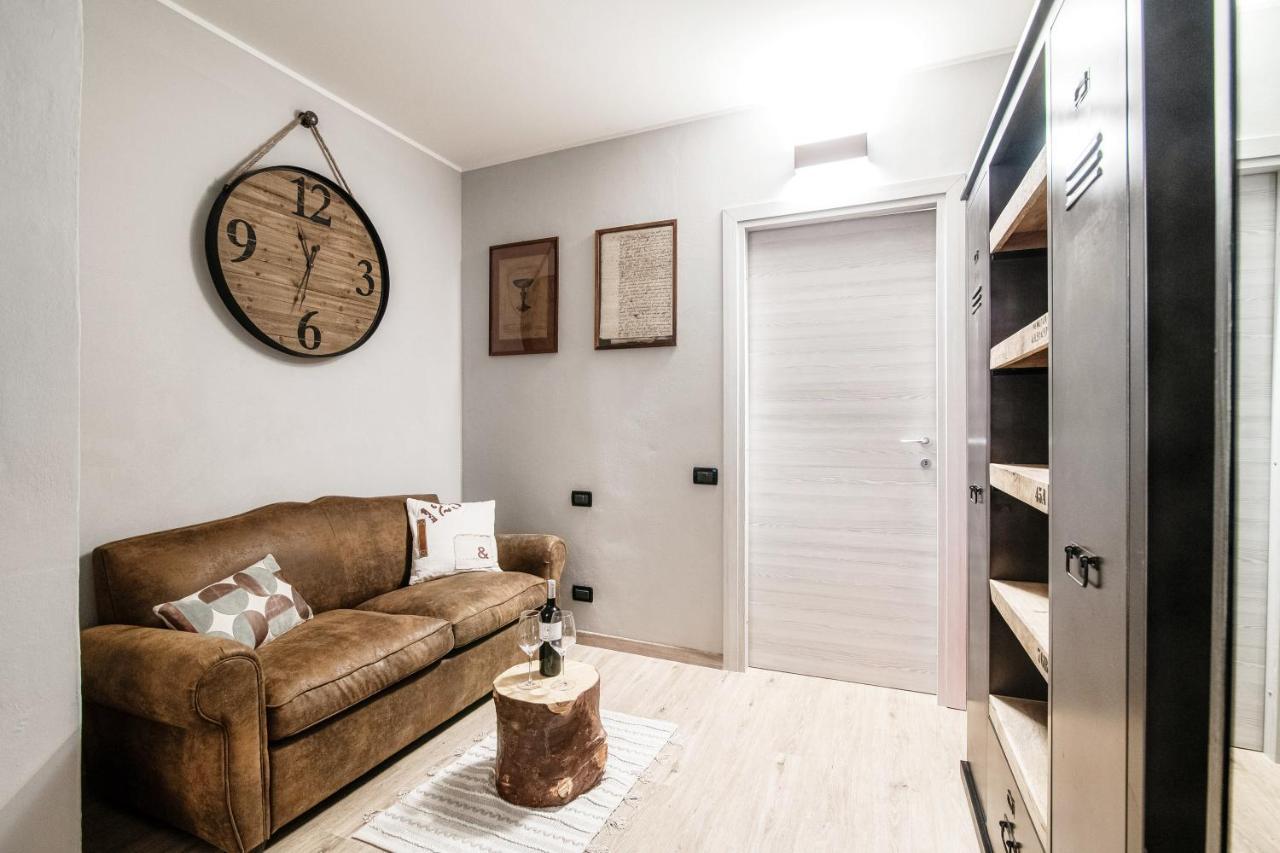 Appartamento Wine House - The House Of Travelers Côme Esterno foto