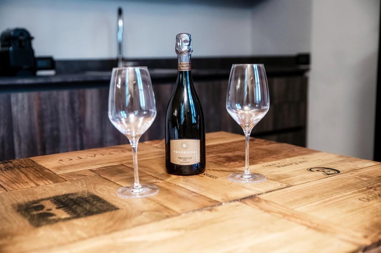 Appartamento Wine House - The House Of Travelers Côme Esterno foto